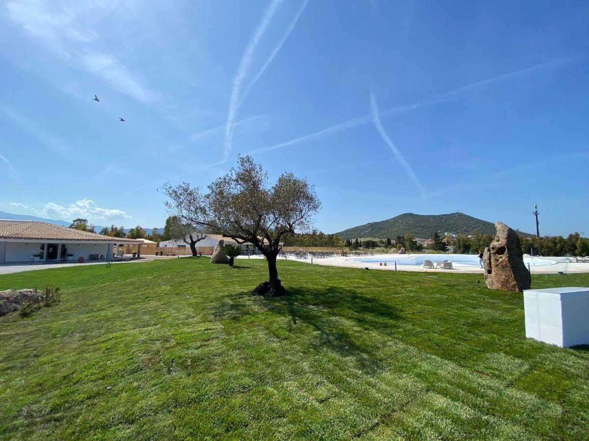 Hotel S'Arena Beach La Caletta Kültér fotó