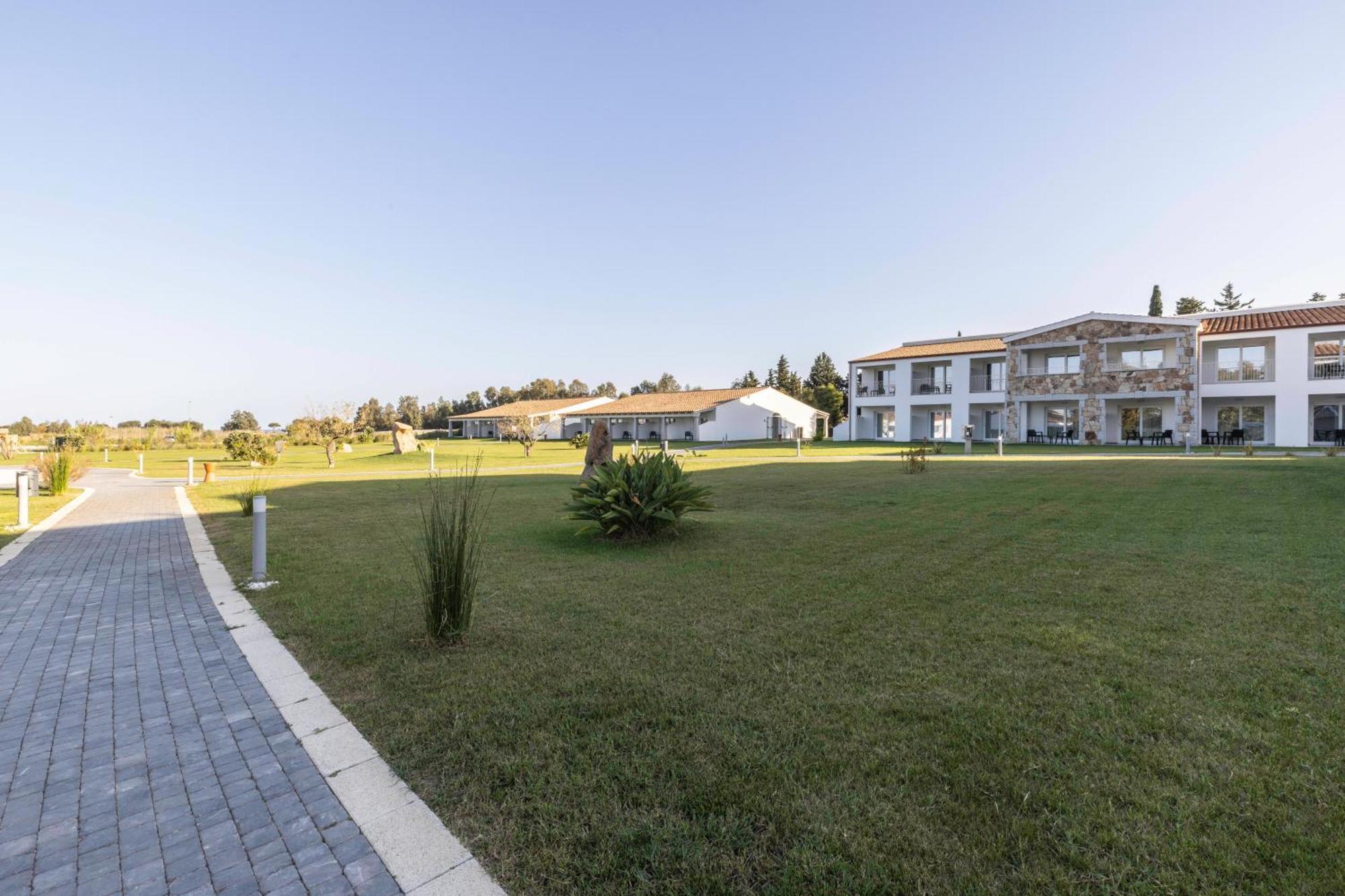 Hotel S'Arena Beach La Caletta Kültér fotó